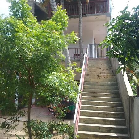 Mallika Resort Мириса Екстериор снимка